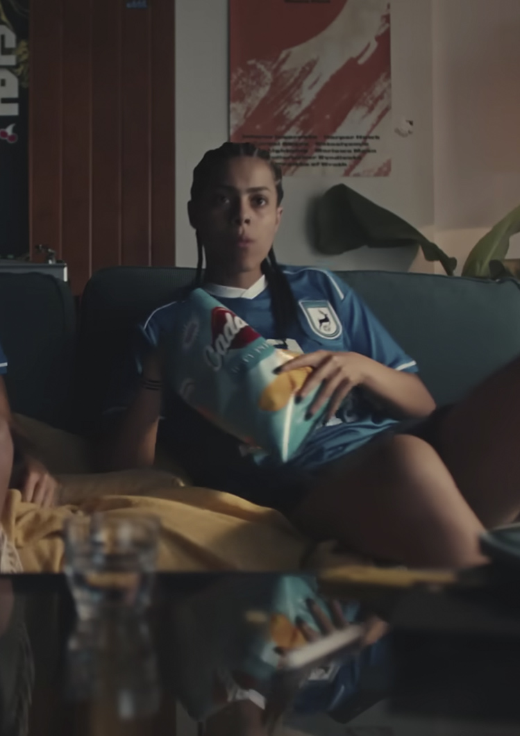 Prop para rodaje: bolsa de patatas (packaging ficticio) listo para imprenta